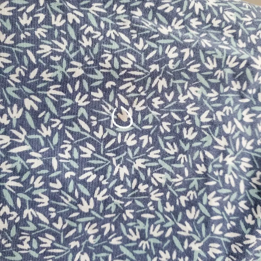 Women Blue Gray Ditsy Floral Chino Short 8 Preppy Classic Cottage Picnic Casual - Picture 7 of 11
